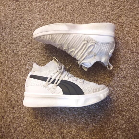 Puma Clyde Court Boys Size 4.5 White, PRE-OWNED - Picture 1 of 5